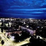 Luksusowy Z Widokiem, Basenem I Sauna Hanza Tower 19th Floor דירה *