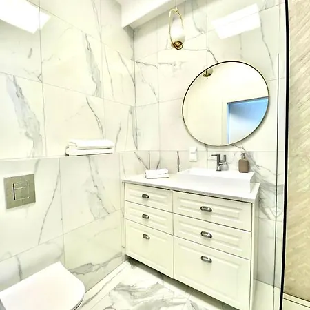 Appartamento Luksusowy Z Widokiem, Basenem I Sauna Hanza Tower