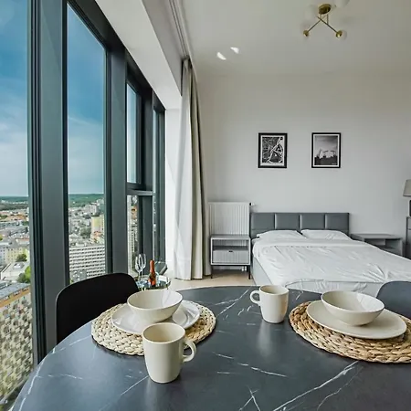 Appartamento Hanza Tower