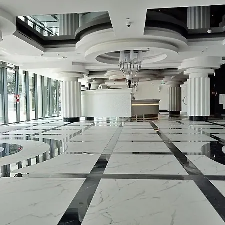Luksusowy Z Widokiem, Basenem I Sauna Hanza Tower 19th Floor * Στσέτσιν