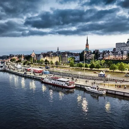 Luksusowy Z Widokiem, Basenem I Sauna Hanza Tower Apartment
