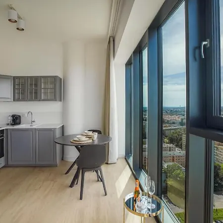 Luksusowy Z Widokiem, Basenem I Sauna Hanza Tower 19th Floor