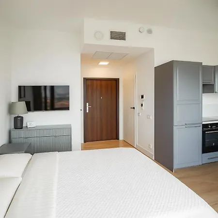 Apartment Luksusowy Z Widokiem, Basenem I Sauna Hanza Tower