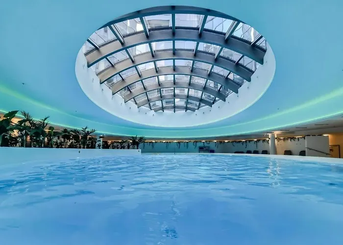 Apartment Luksusowy Z Widokiem, Basenem I Sauna Hanza Tower