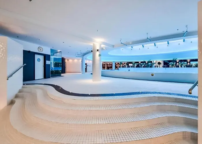 Apartment Luksusowy Z Widokiem, Basenem I Sauna Hanza Tower *