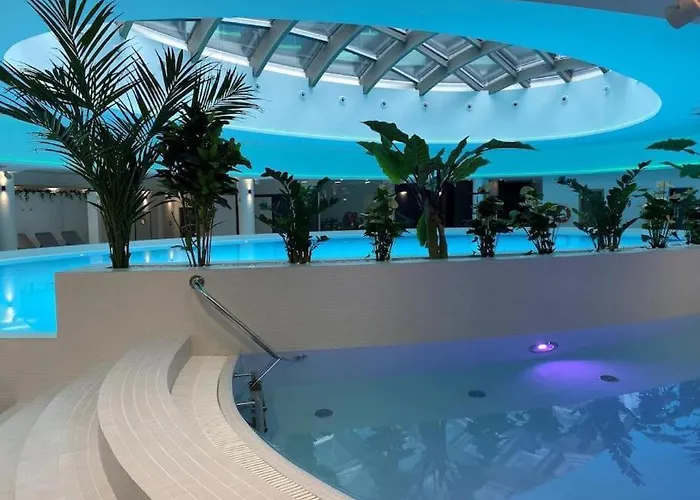 Luksusowy Z Widokiem, Basenem I Sauna Hanza Tower *