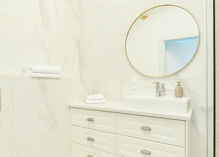 Luksusowy Z Widokiem, Basenem I Sauna Hanza Tower *