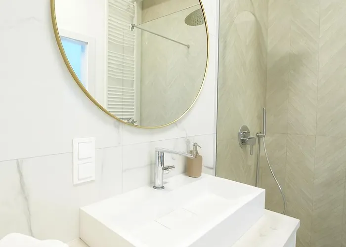 Luksusowy Z Widokiem, Basenem I Sauna Hanza Tower *